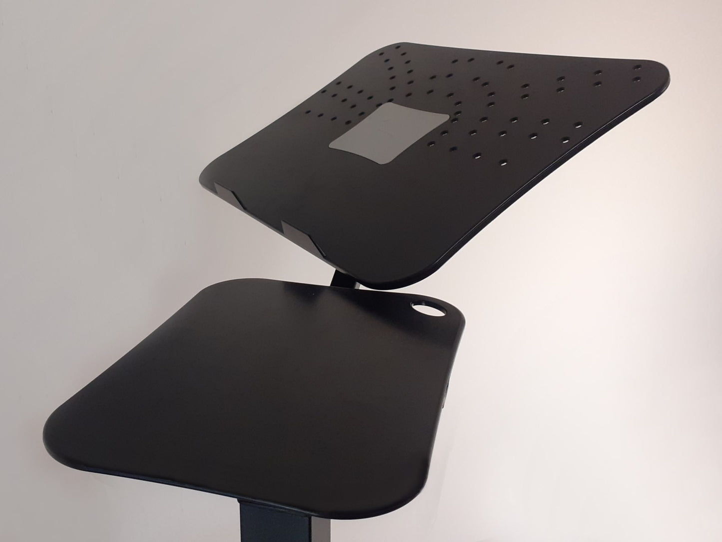 LoungeBook Black