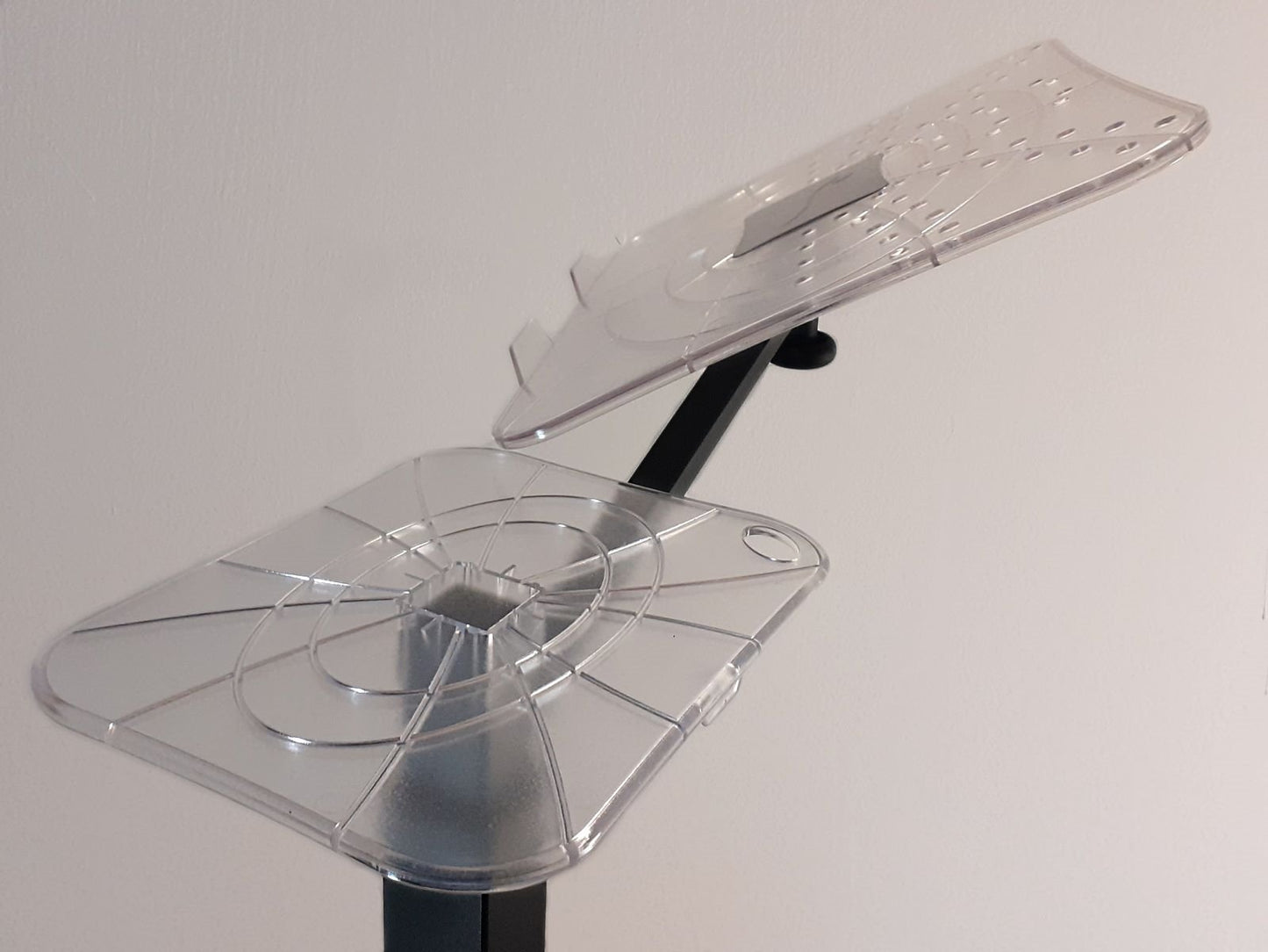 LoungeBook Crystal